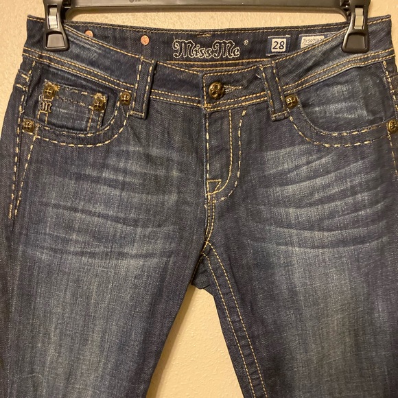 Miss Me Jeans - Picture 2 of 9